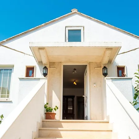 Sunshine Apartment Cavtat